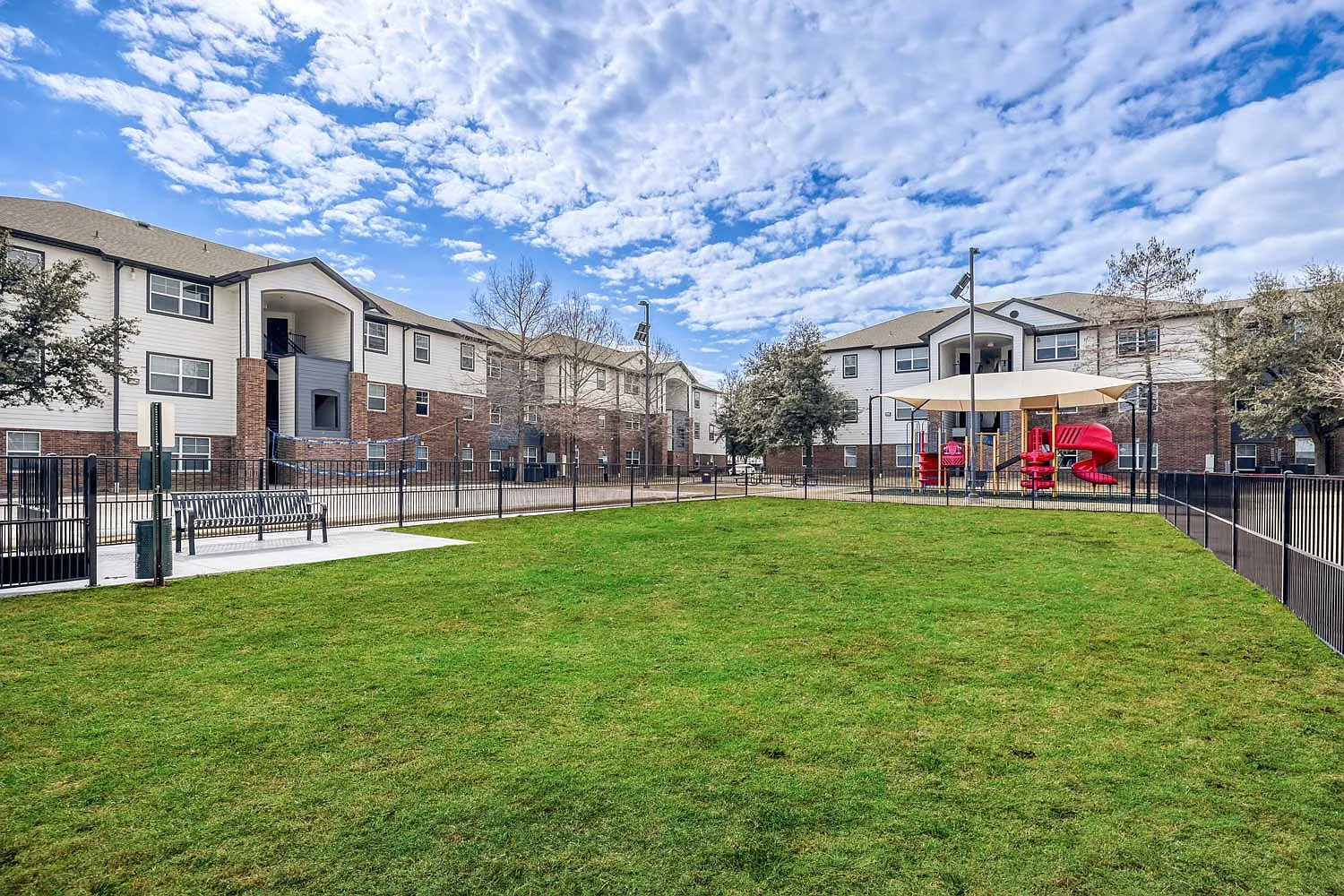 Worthington Point Apartments — Photo 4
