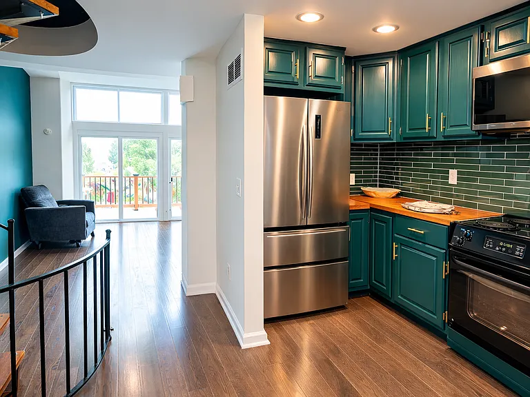 2311 Maryland Ave #B — Photo 11