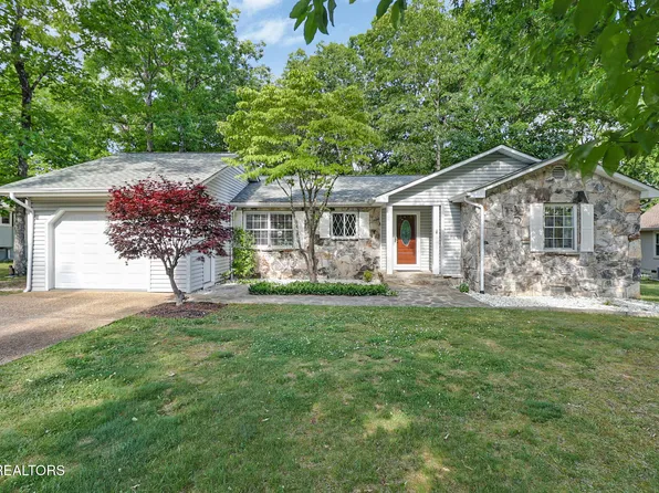 131 Berkshire Loop, Fairfield Glade, TN 38558