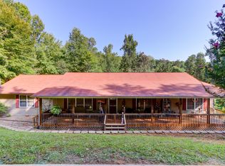 118 White Loop Rd, Clinton, TN 37716