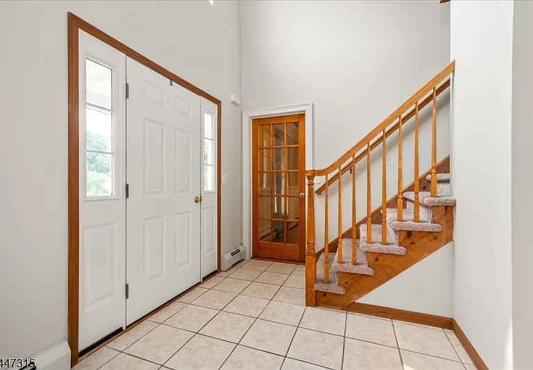 9 Carriage Ln — Photo 4