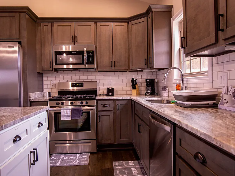 300 Turner Ct — Photo 10