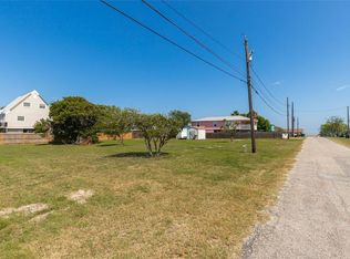 130 Riviera Dr, Corpus Christi, TX 78418