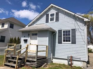 41 Lincoln Ave, Islip Terrace, NY 11752