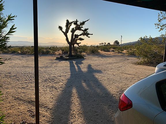 Center driveway circle 