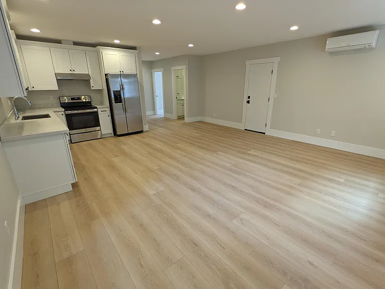 3509 W Thurman St #A — Photo 7
