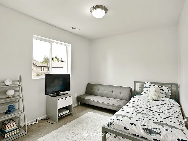 4703 Strathmore Cir SW — Photo 14