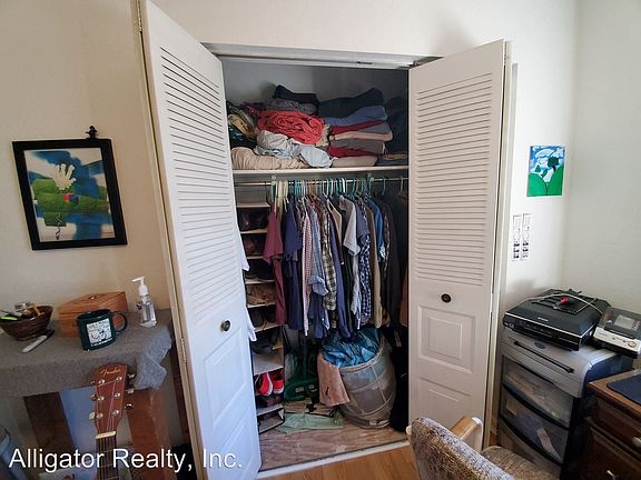 3rd image of 301 NW 13th Ave Unit 6