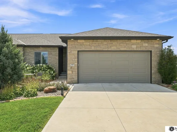 3747 Broadbear Rd, Lincoln, NE 68516