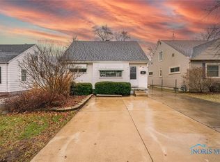 706 N Byrne Rd, Toledo, OH 43607