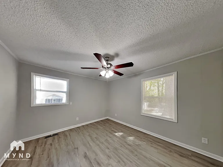 116 Barbee Rd SW — Photo 6