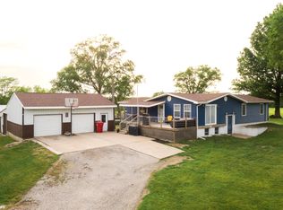 46887 235th Trl, Chariton, IA 50049