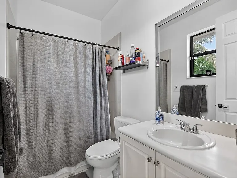 10337 Trianon Pl — Photo 72