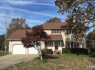 1038 Crosswinds Dr, Elizabeth City, NC 27909