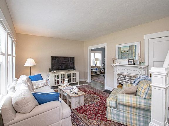 2nd image of 2122 Shroyer Rd