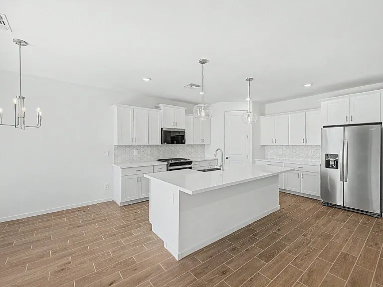 17737 W Illini St — Photo 14