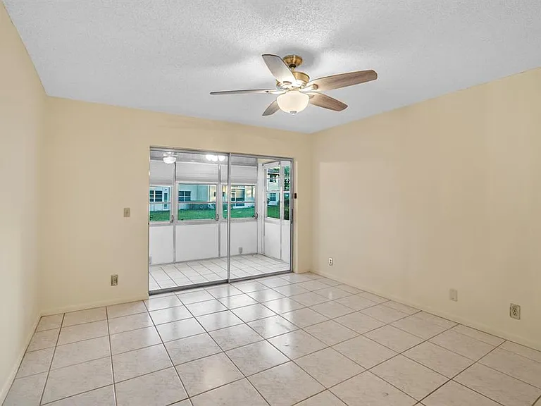 3071 Holiday Springs Blvd #102 — Photo 15