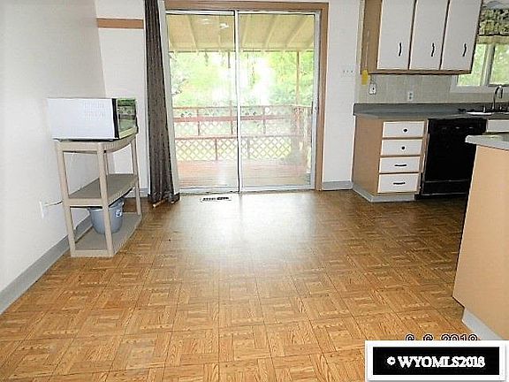 3rd image of 733 S 4th St