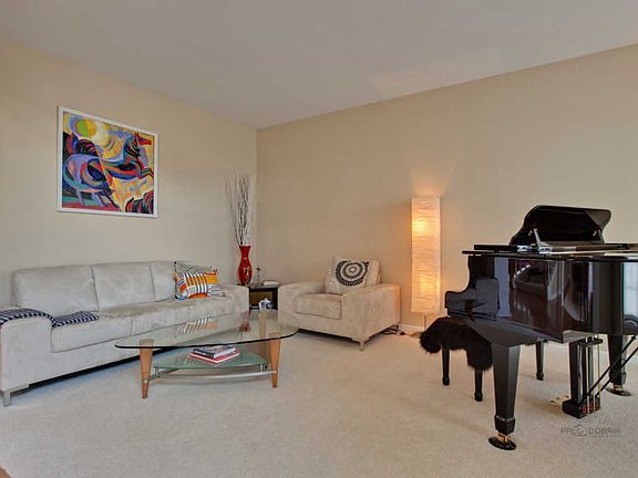 5th image of 1348 Turnberry Ln