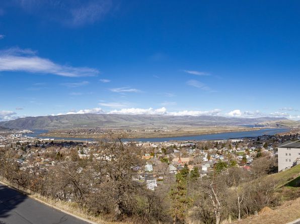 304 E Scenic View Ln, The Dalles, OR 97058