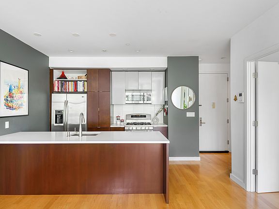 3rd image of 715 Prospect Pl #3A
