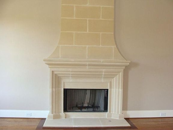 2nd image of 422 Lanesborough Dr