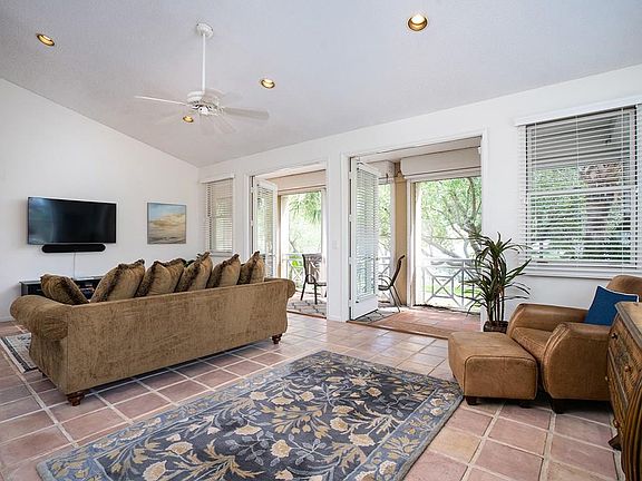 3rd image of 4866 N Newport Island Dr #19D