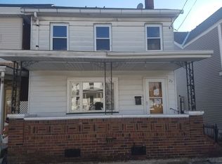 29 W White St, Summit Hill, PA 18250