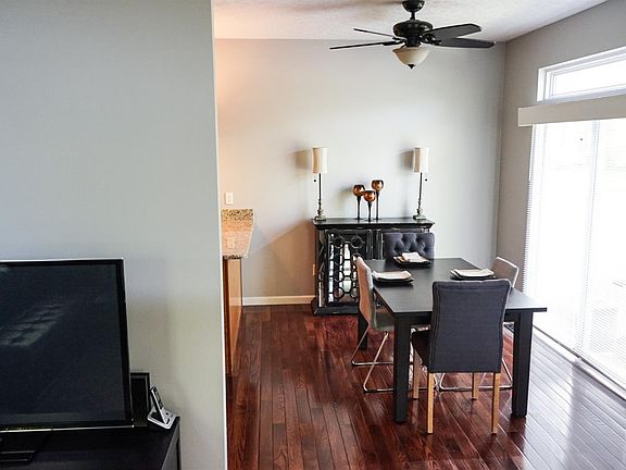 4th image of 3801 Thorngate Dr