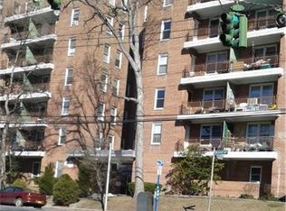 560 Warburton Ave APT 4H, Yonkers, NY 10701