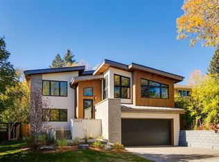 3423 NE 23rd St NW, Calgary, AB T2L 0T8