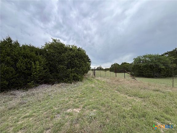5th image of 20736 N Us Highway 281 Hwy
