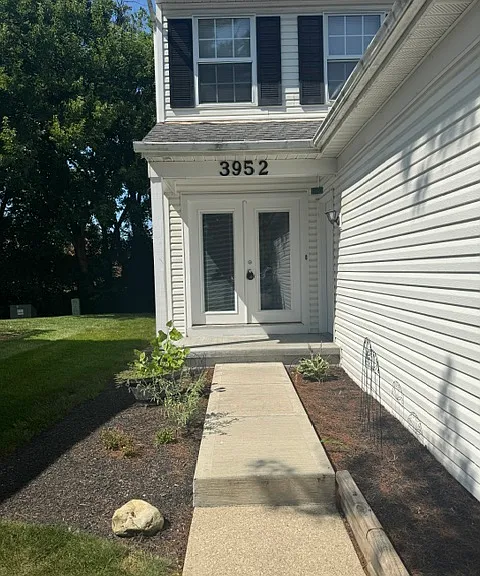 3952 Bronson Ct — Photo 1
