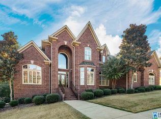 5672 Carrington Lake Pkwy, Trussville, AL 35173