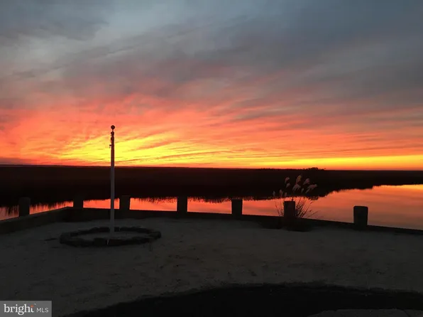 728 E Twin Lakes Blvd, Tuckerton, NJ 08087