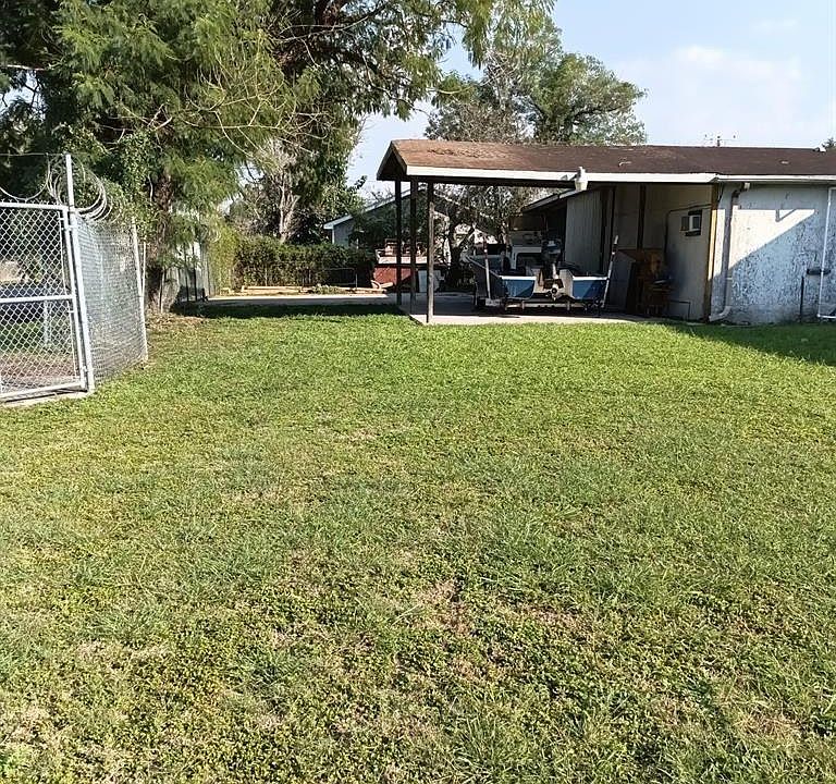 1702 Combes St, San Benito, TX 78586 MLS 30985637 Zillow