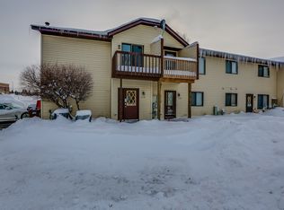 1518 Helmo Ave N, Oakdale, MN 55128