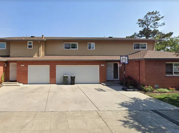 1305 Oxford St, Redwood City, CA 94061