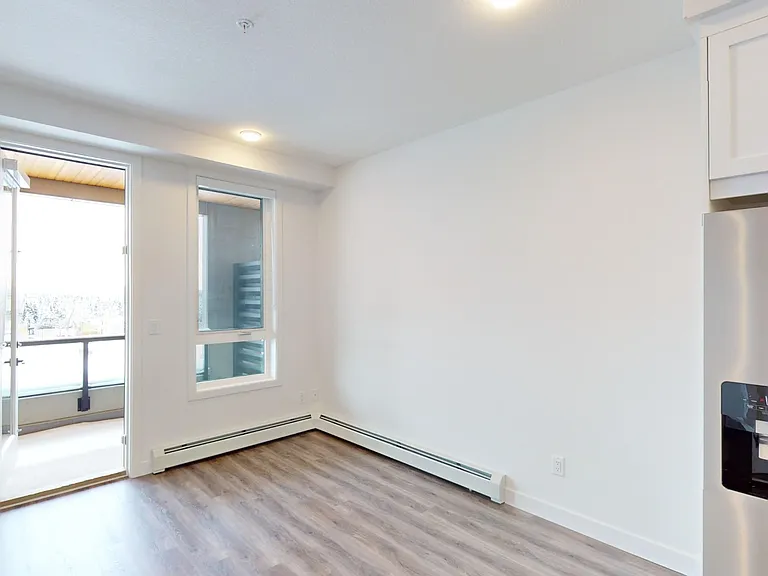 3932 University Ave NW #528 — Photo 2