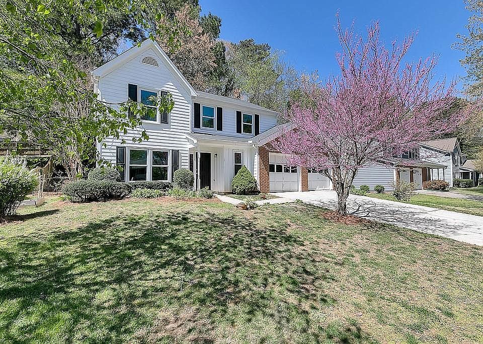 1st image of 10480 Willow View Cir