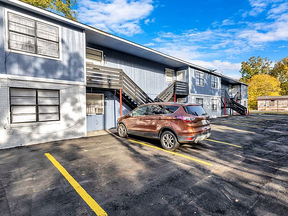 3rd image of 2020 22nd Ave N #11539695