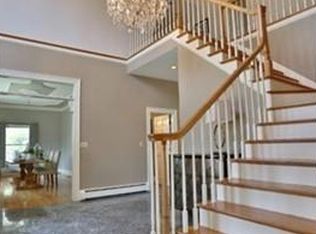 21 Birch Rd, Lynnfield, MA 01940