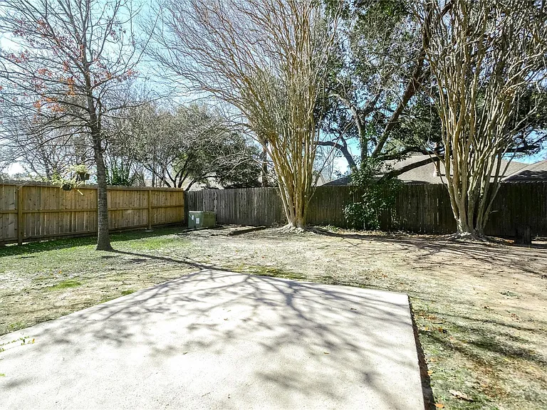 19635 Westbridge Ln — Photo 30
