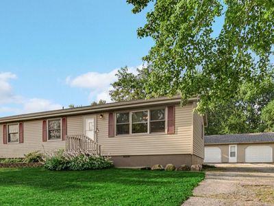 352 Marian Dr, Valparaiso, IN, 46385