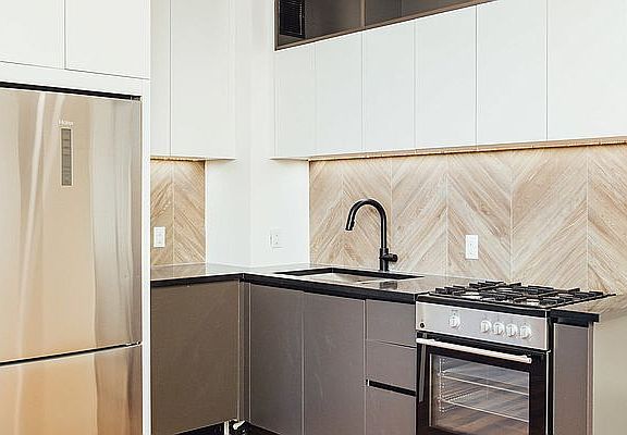 4th image of 492 Lefferts Ave #2B