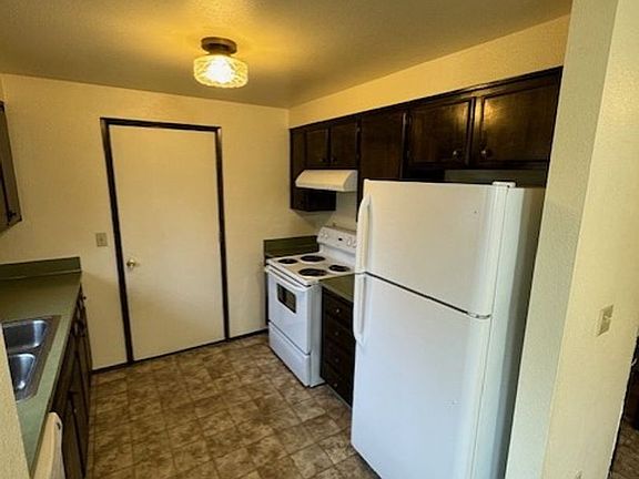 5th image of 4204 Evergreen St SE #4204