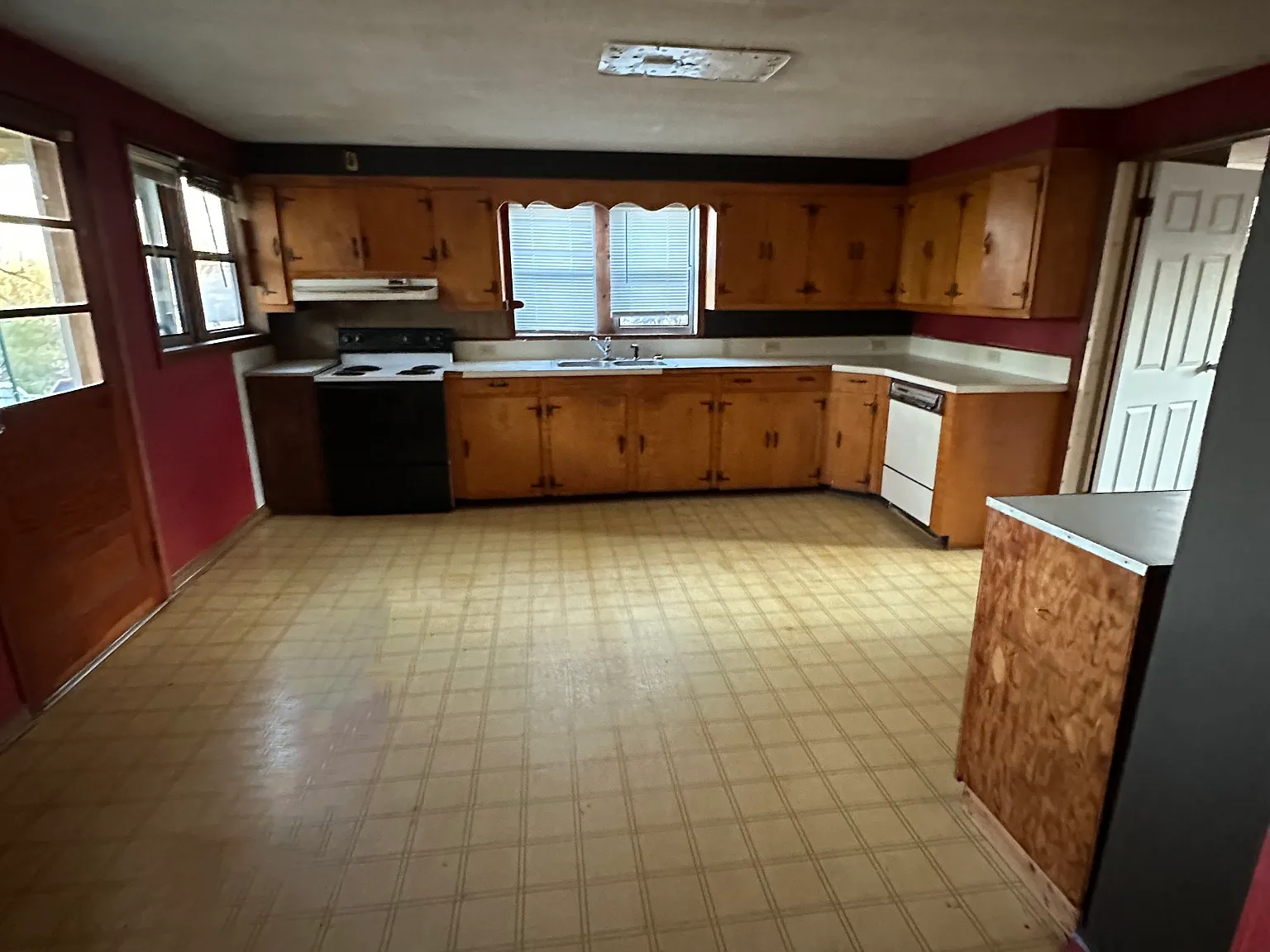 2 bed, 1248 sqft, $995 — Photo 3