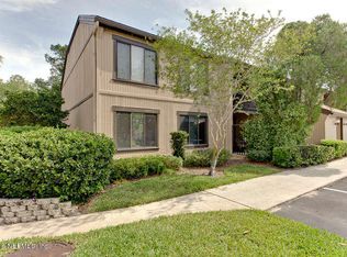 7647 Las Palmas Way, Jacksonville, FL 32256