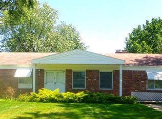 512 Pauly Dr, Perrysburg, OH