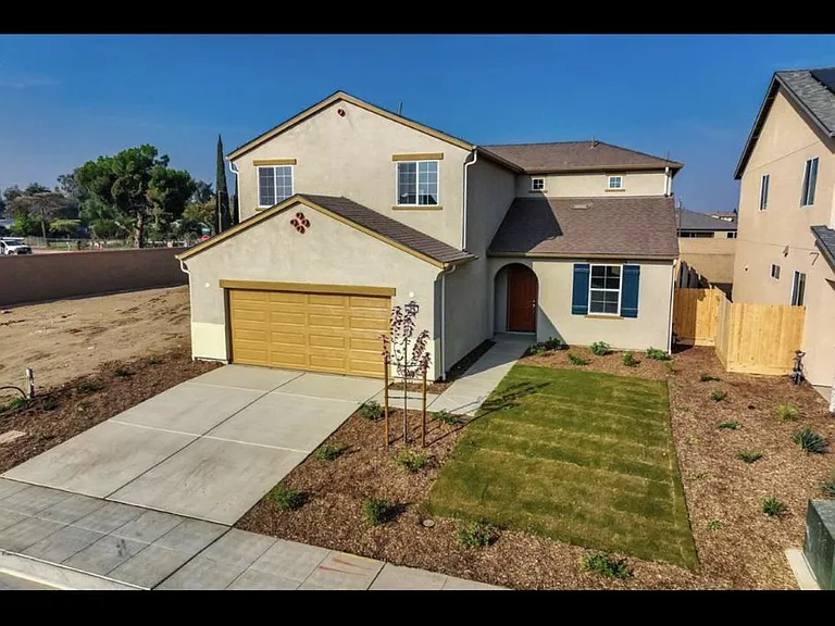 6698 E Adena Ave — Photo 46